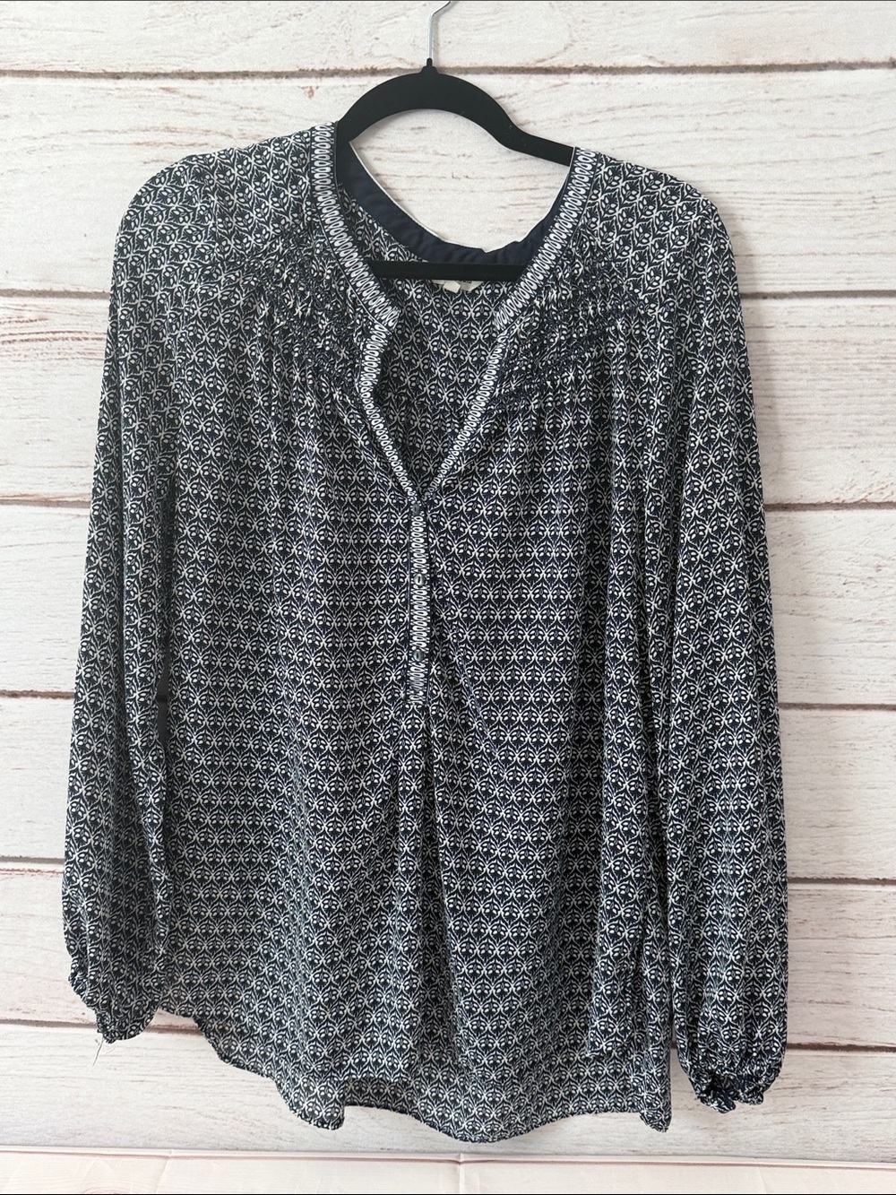 Max Studio Navy & White Printed Peasant Blouse